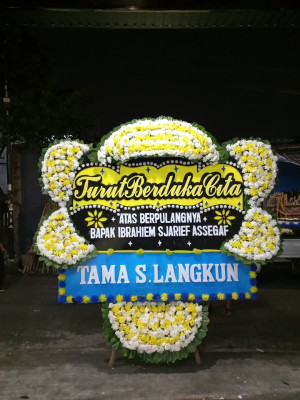 Papan Bunga Duka di Nagaleah
